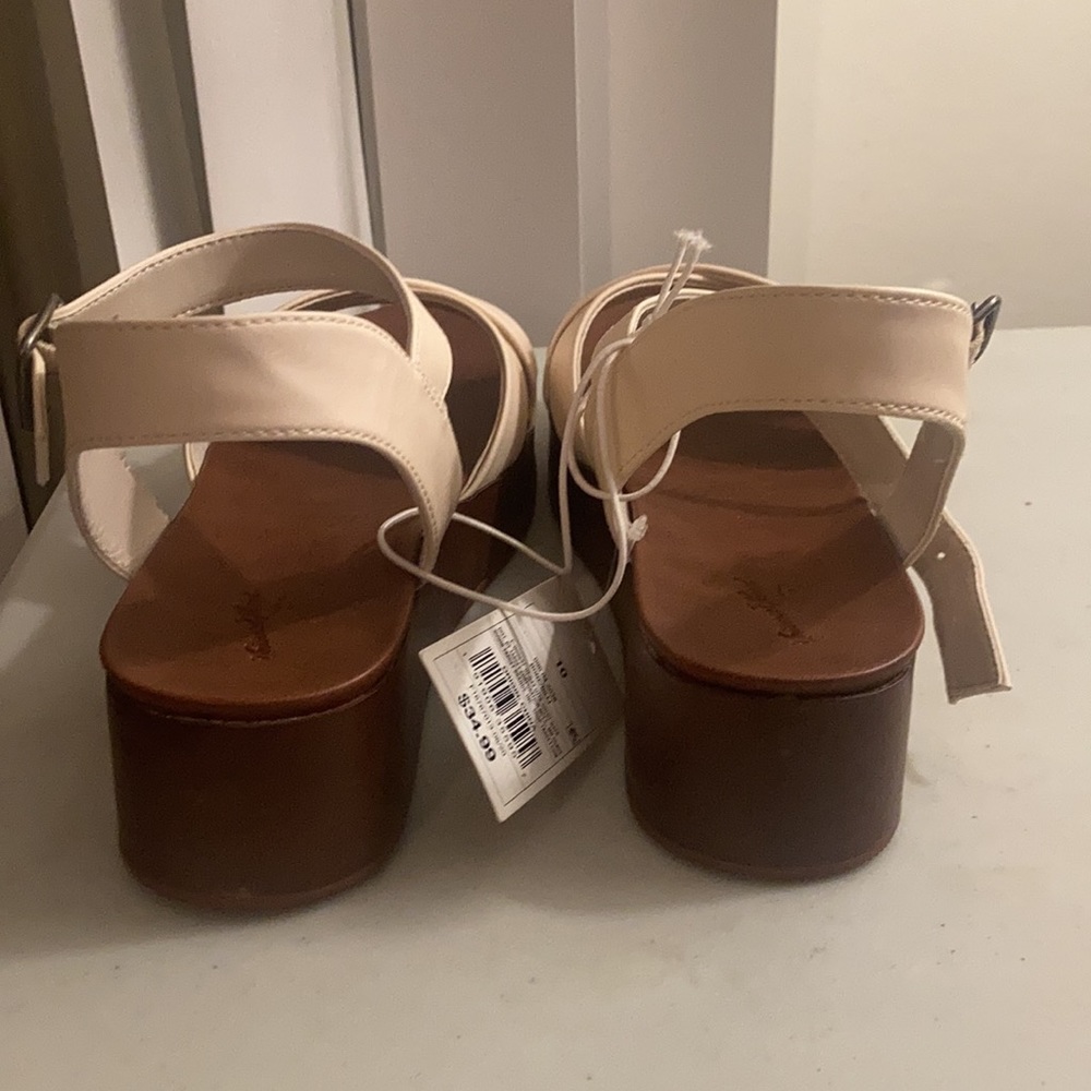 Nwt Universal Thread Goods Co Platform Beige/Brow… - image 5